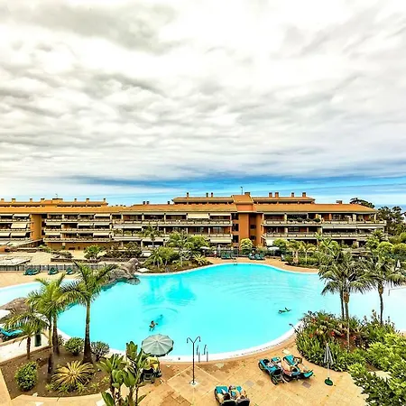 Piscinas Del Teide Apartment *